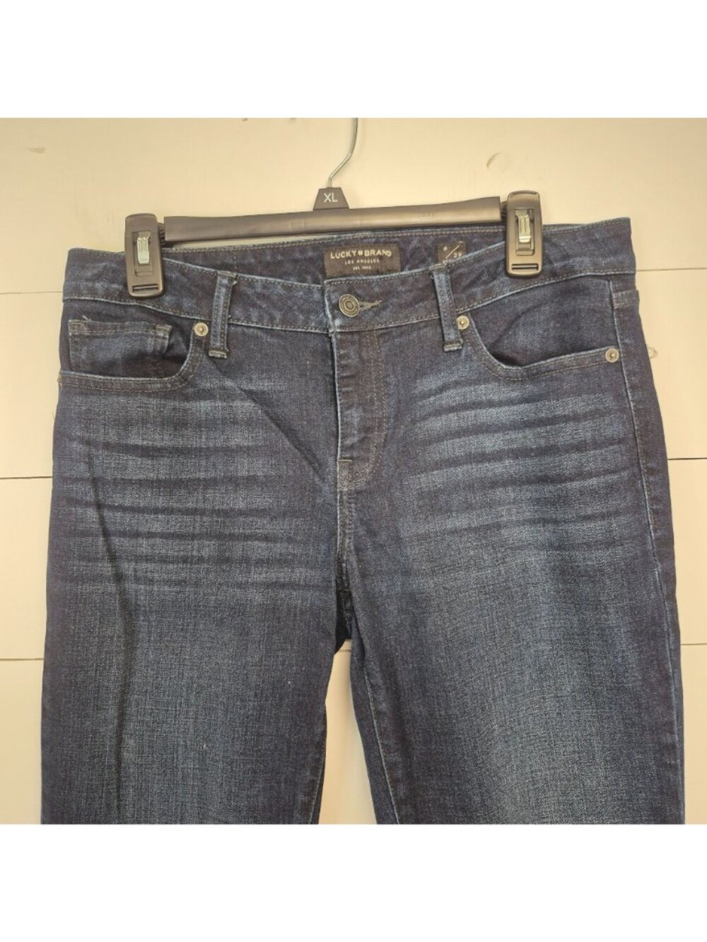 Lucky Brand Womens Lolita Bootcut Jeans Low Rise Size 8/29 Regular Dark Wash Den - Picture 2 of 8